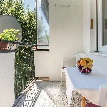 One-bedroom In Apartmán Pula