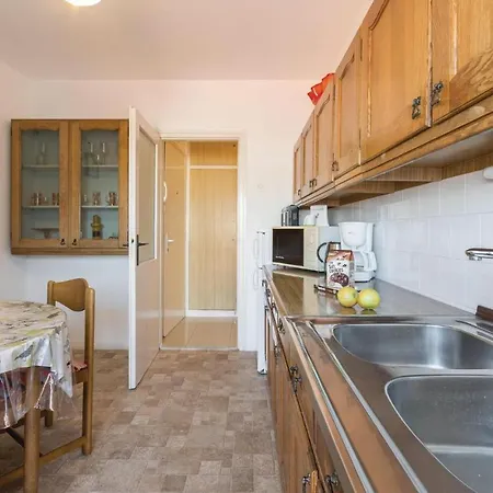 One-bedroom In Appartamento Pola